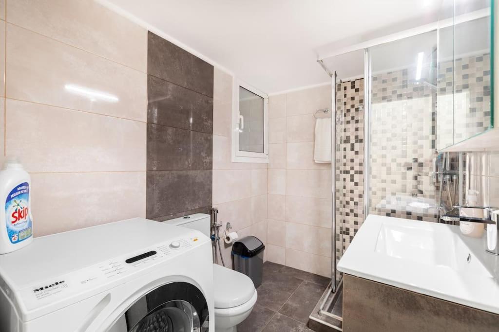 Comfy Flat Near Edem Beach By Atheniankeys Exteriör bild